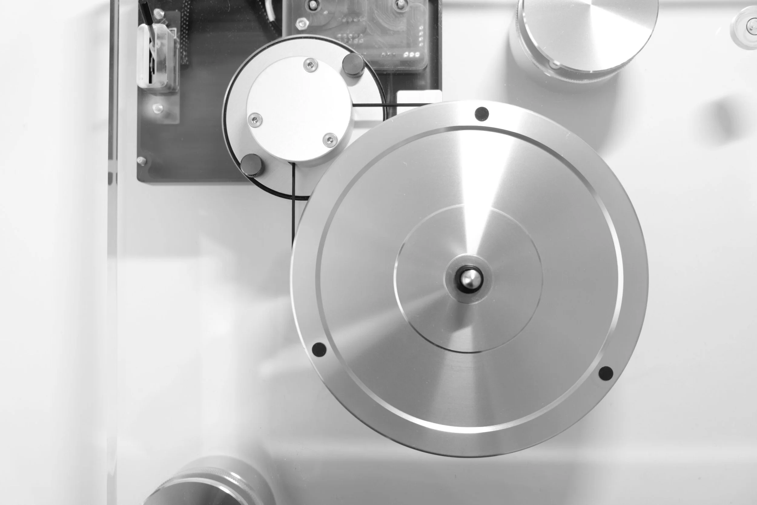 Takumi TT Level 2.1 DC Turntable | Takumi Turntables at Walden
